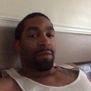 Meet your Posher, Dontay